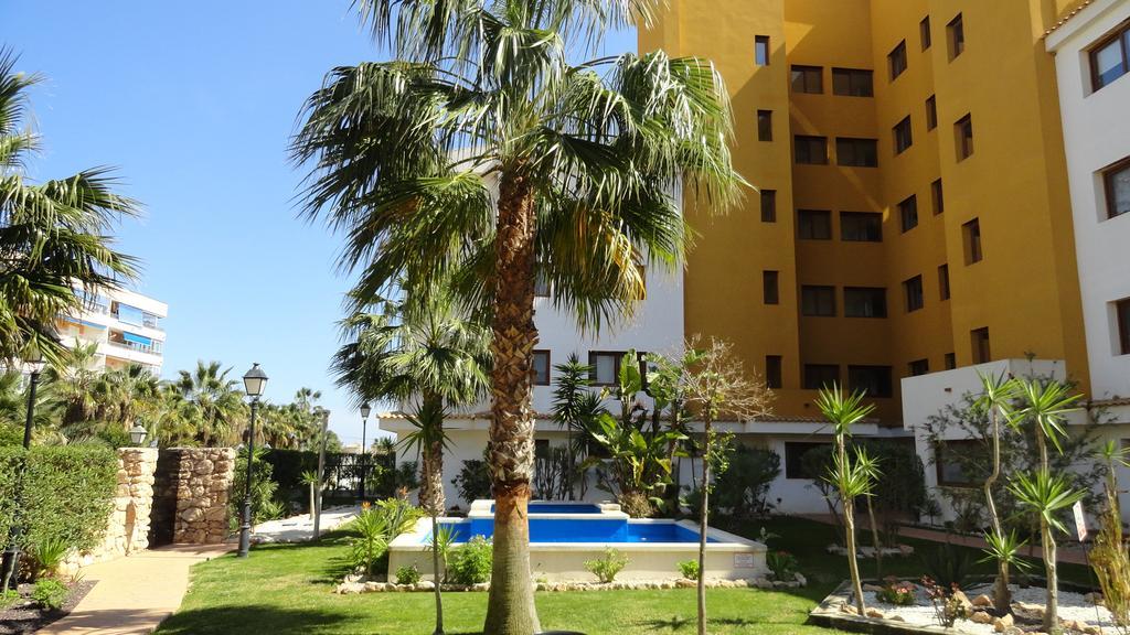 He La Entrada Punta Prima Hotel Torrevieja Exterior foto